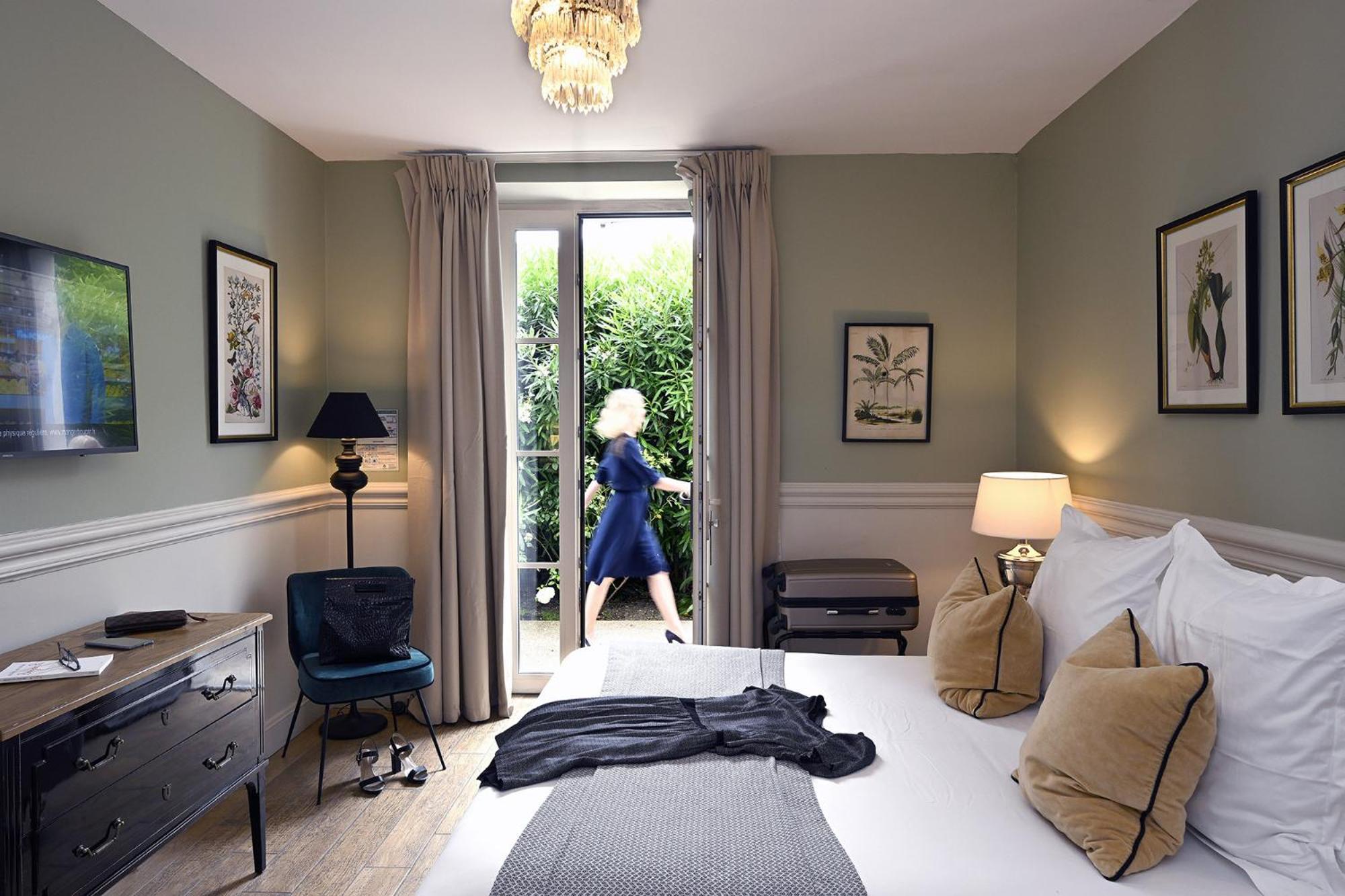 Grand Hotel Henri - Teritoria LʼIsle-sur-la-Sorgue Eksteriør billede