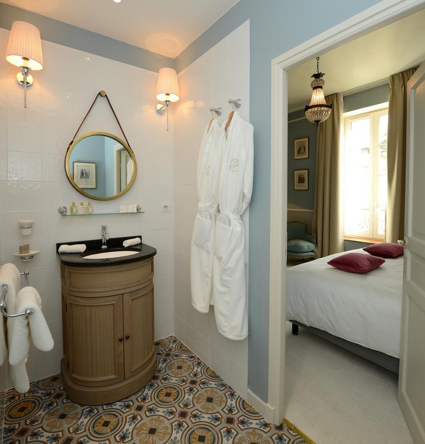 Grand Hotel Henri - Teritoria LʼIsle-sur-la-Sorgue Eksteriør billede