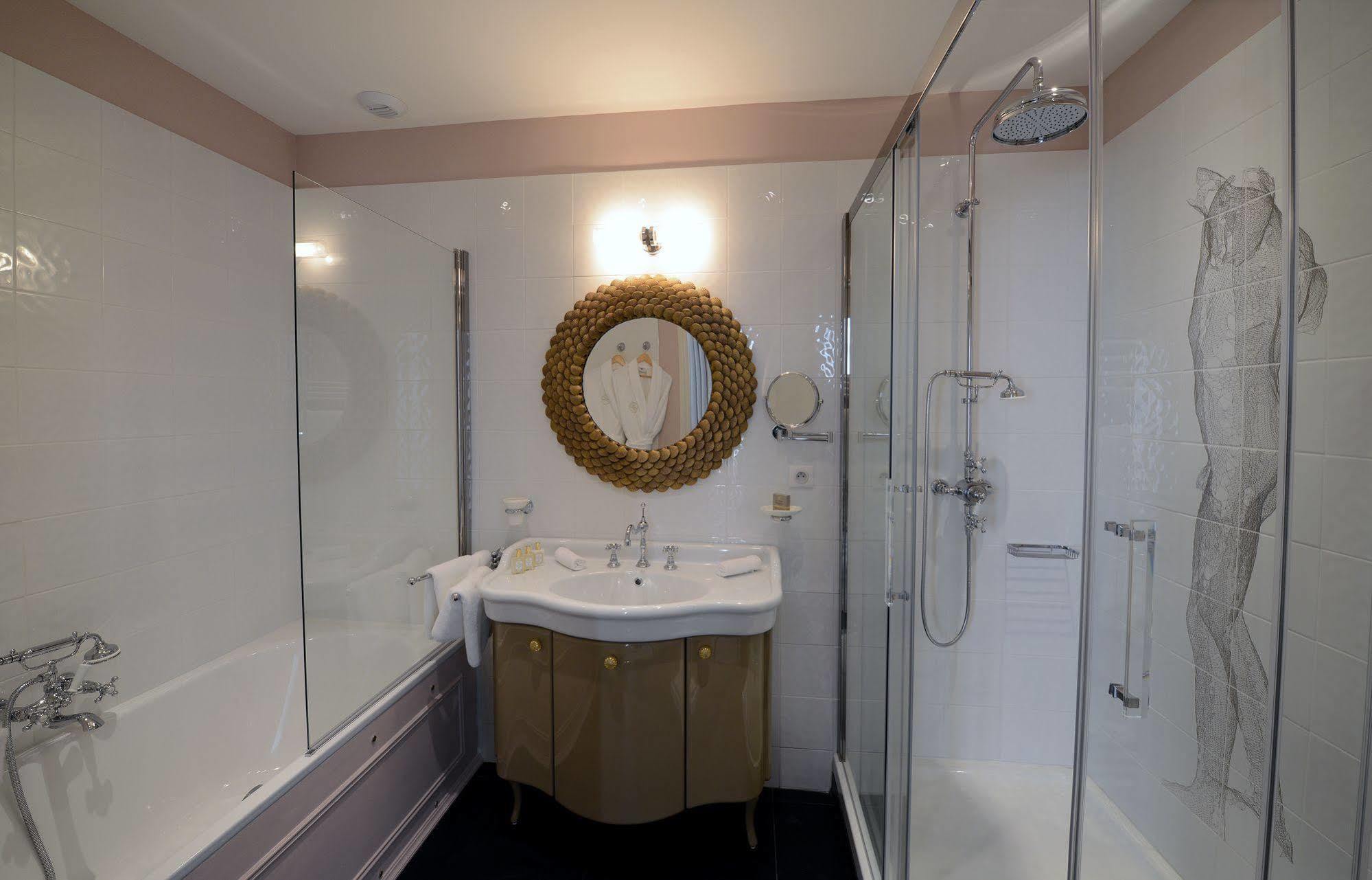Grand Hotel Henri - Teritoria LʼIsle-sur-la-Sorgue Eksteriør billede