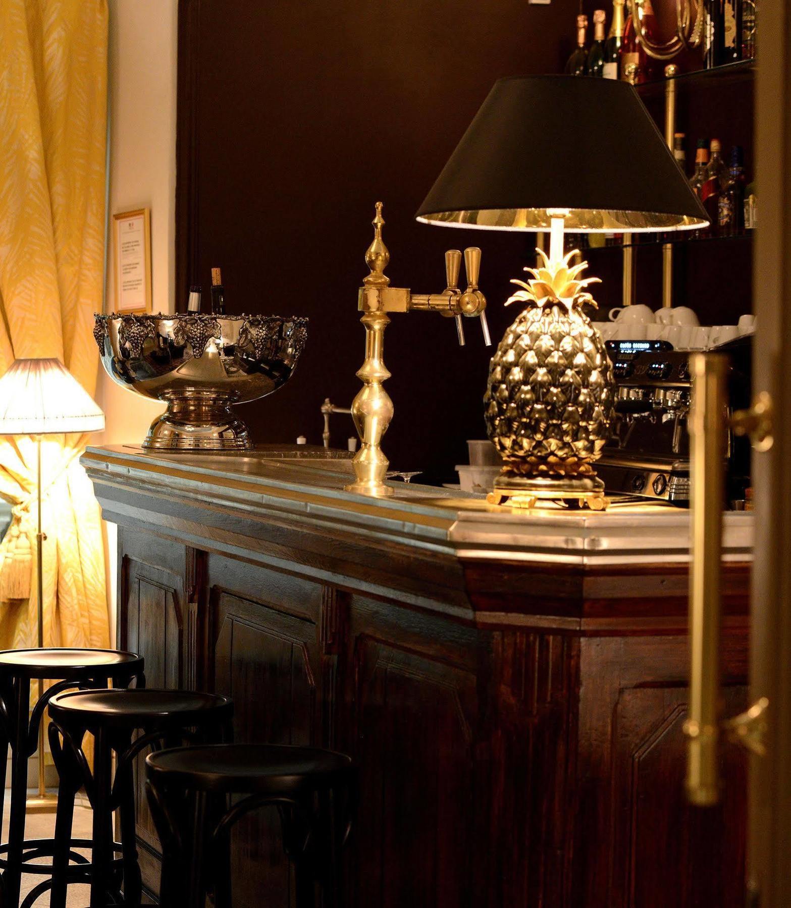 Grand Hotel Henri - Teritoria LʼIsle-sur-la-Sorgue Eksteriør billede