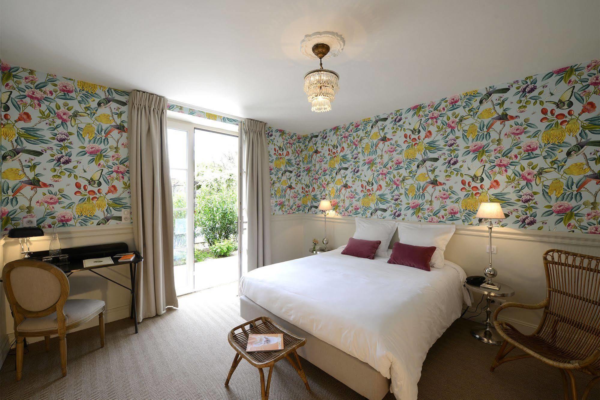 Grand Hotel Henri - Teritoria LʼIsle-sur-la-Sorgue Eksteriør billede