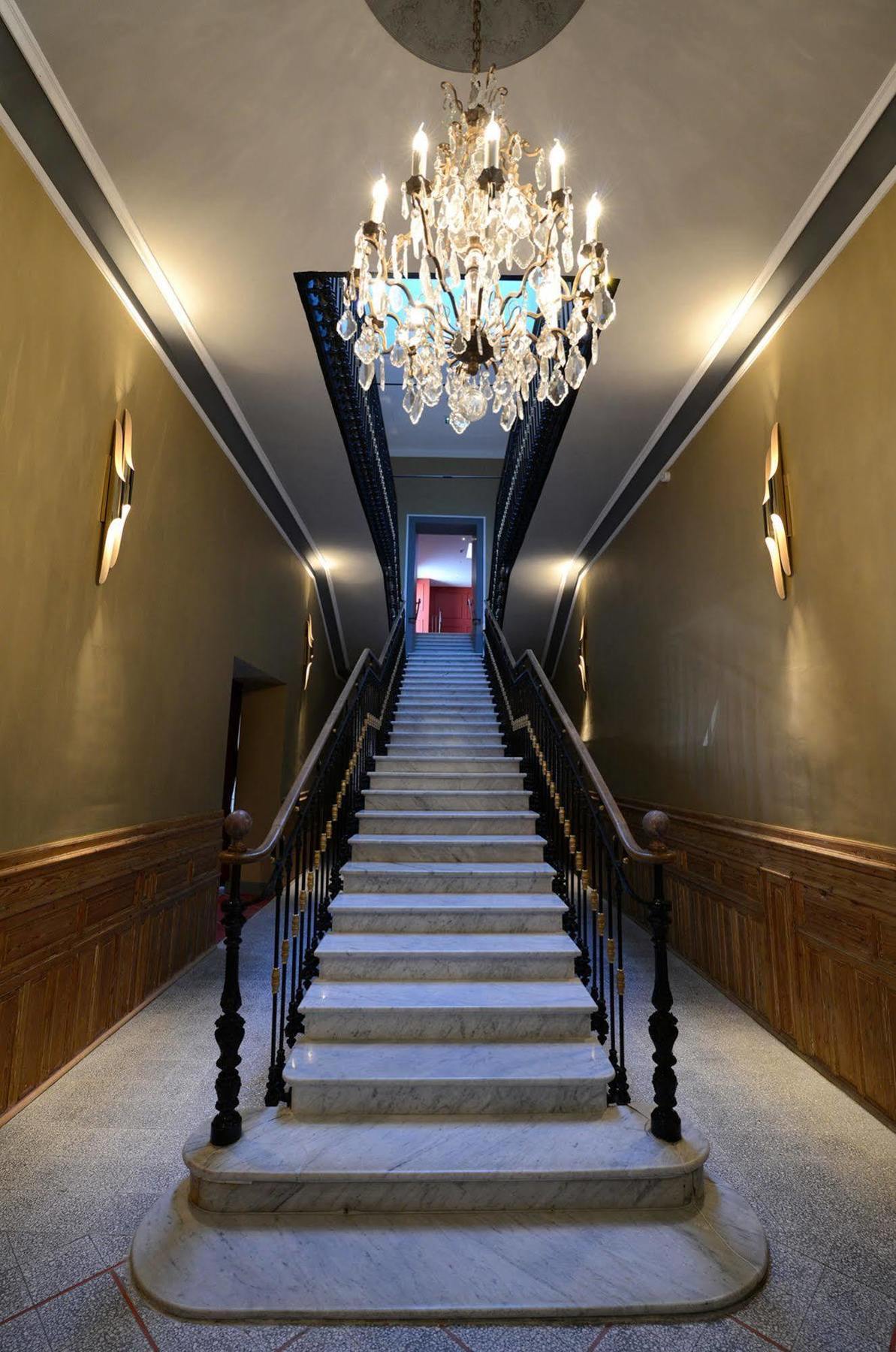 Grand Hotel Henri - Teritoria LʼIsle-sur-la-Sorgue Eksteriør billede